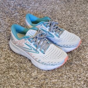 Brooks Women's Glycerin 20 Neutral Running Shoe 8.5 Oyster/Latigo Bay/Coral